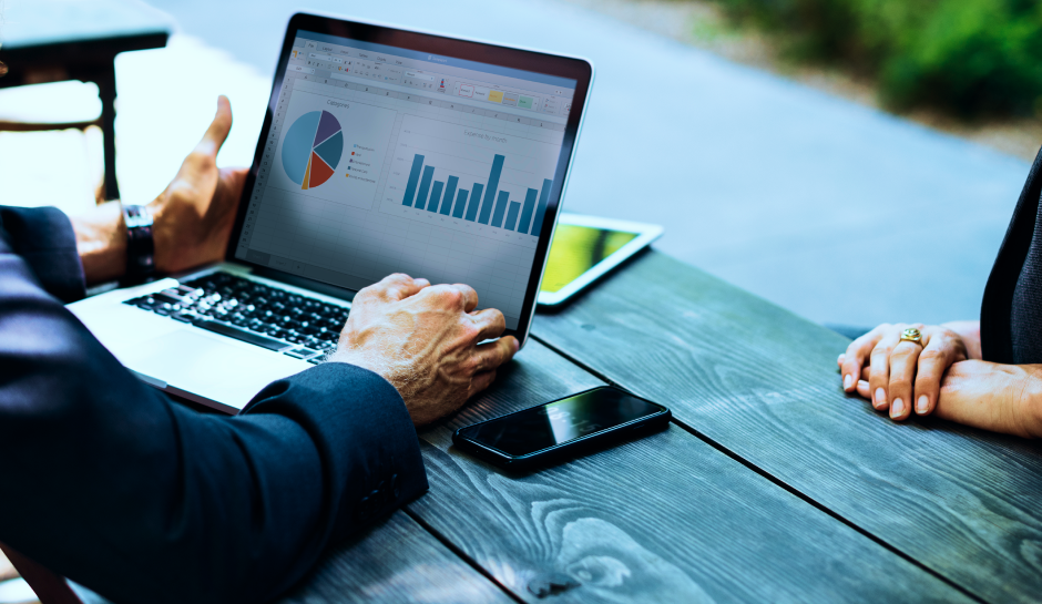Business Analytics Best Practices in 2026: Building a Data Culture That Doesn’t Require a PhD